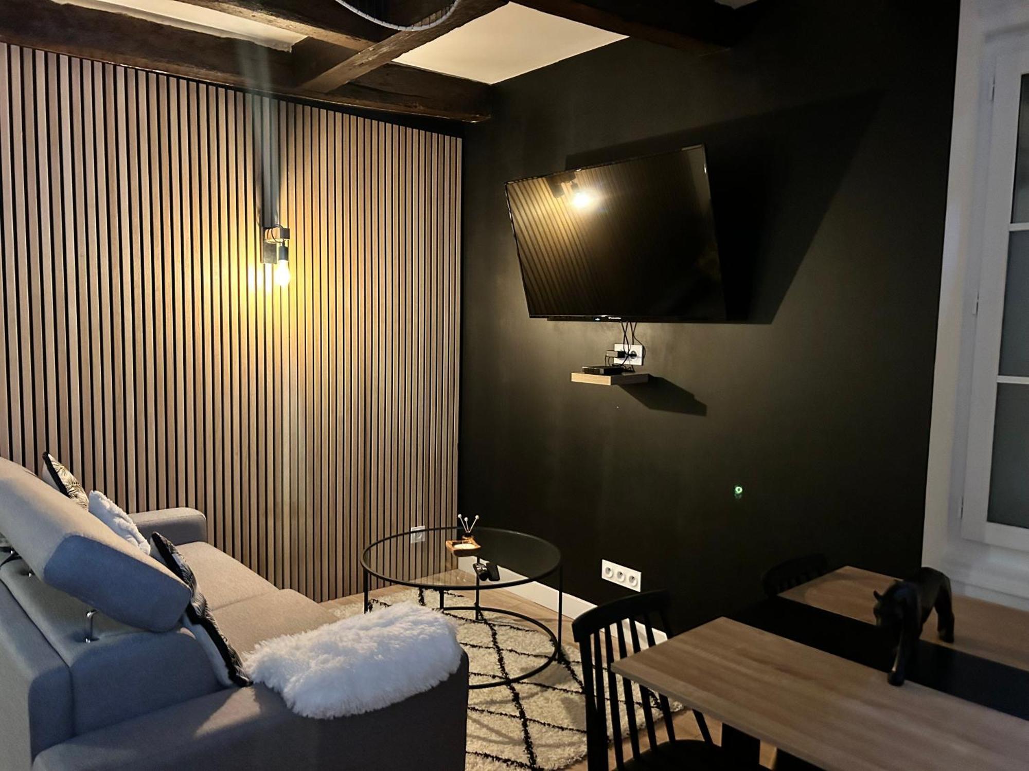 Le Petit Niortais - Centre Ville - Wifi - Netflix - Amazon Exterior photo